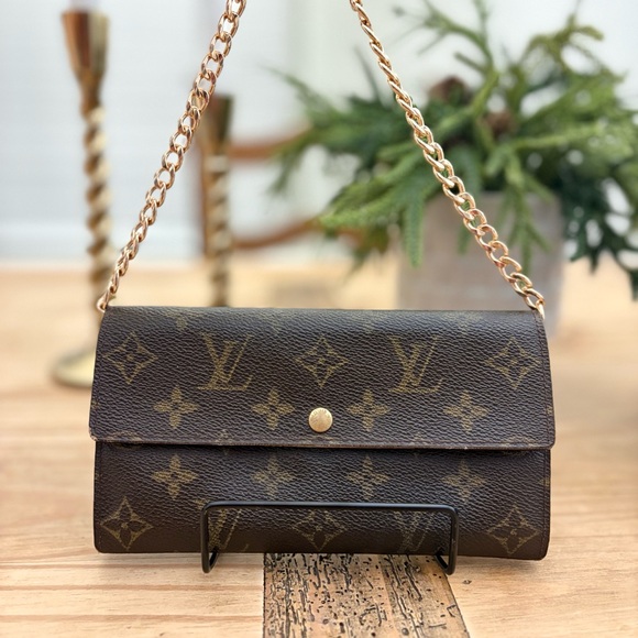 Monogram Canvas Chain Wallet - Brown